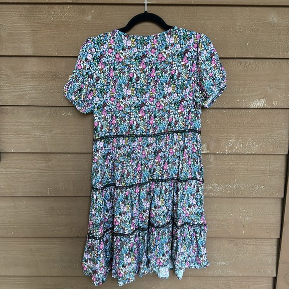 Wild Fable Multicolor Floral Knee Length Dress size Medium - Picture 4 of 4